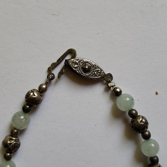 Vintage Adventurine rose bead bracelet - Picture 5 of 8